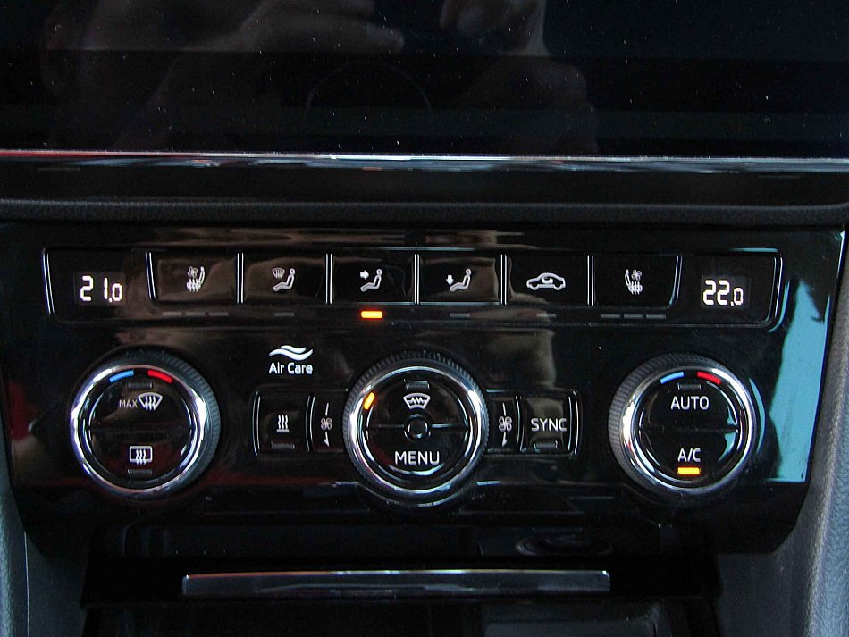 Škoda Superb III 2.0 TDi L&K 4x4