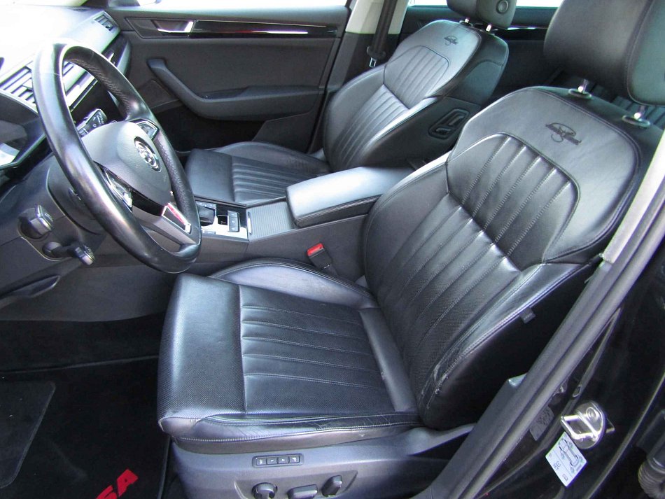 Škoda Superb III 2.0 TDi L&K 4x4