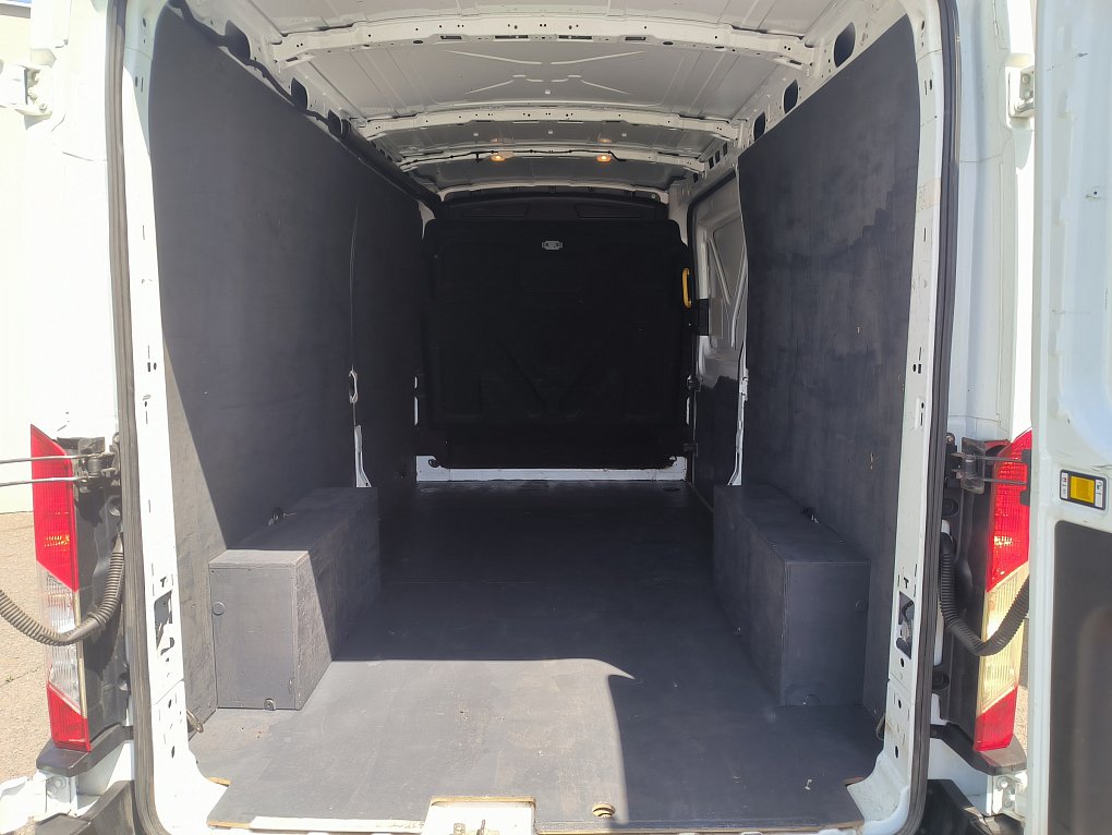 Ford Transit 2.0TDCi Trend L3H2