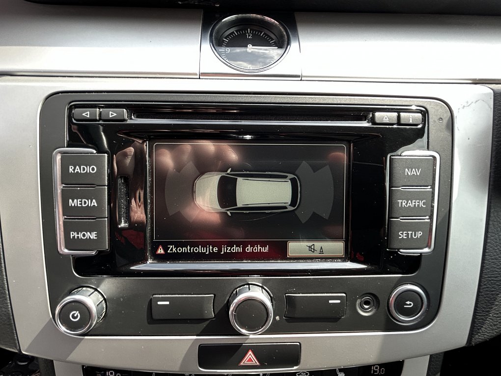 Volkswagen Passat 2.0 TDi Trendline