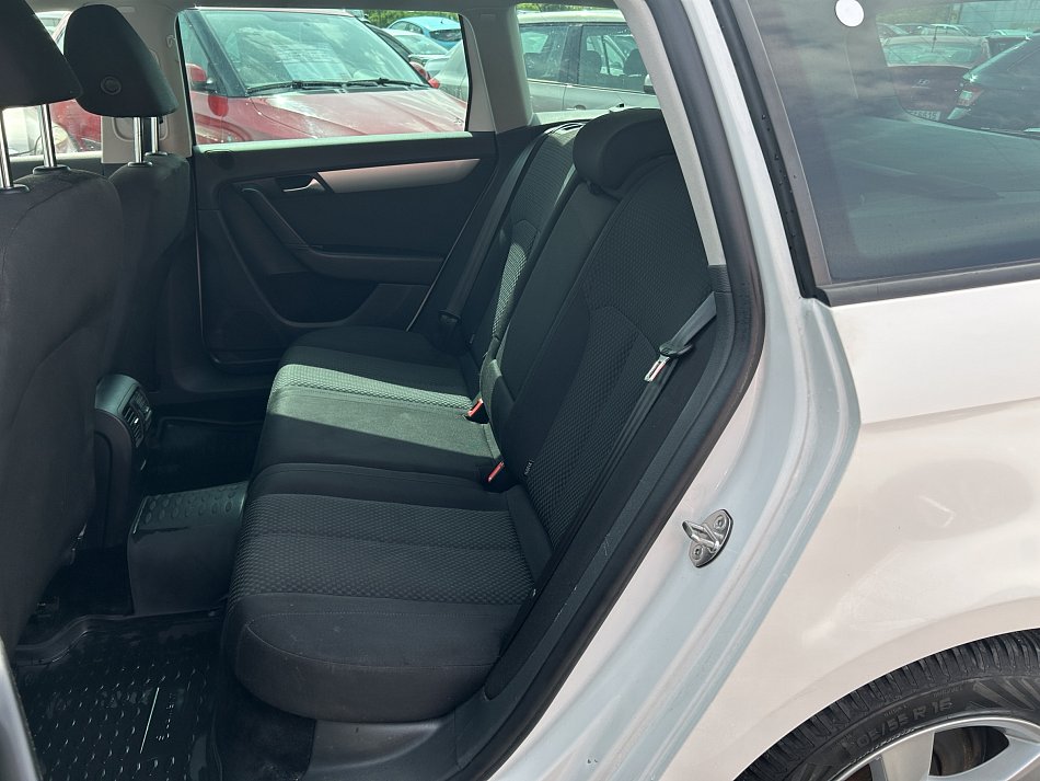 Volkswagen Passat 2.0 TDi Trendline