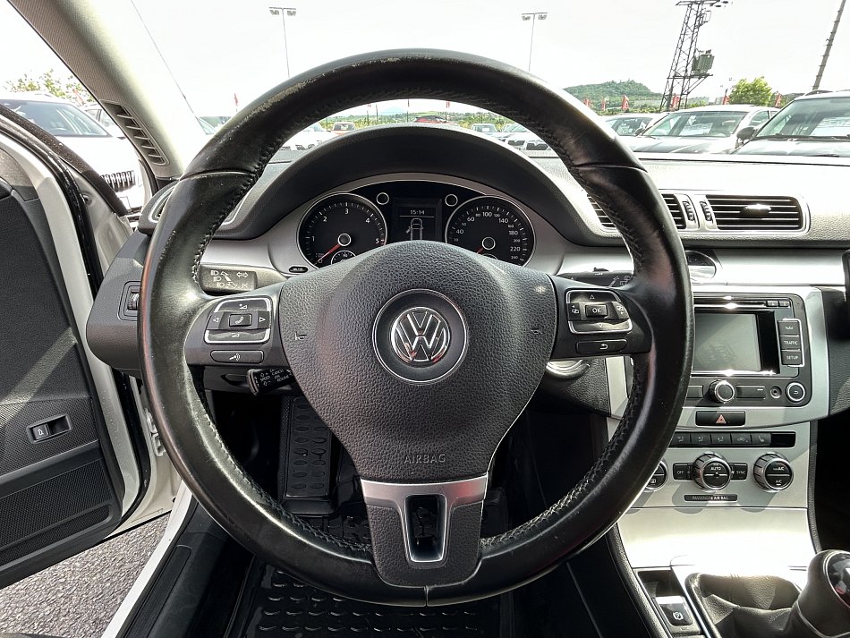 Volkswagen Passat 2.0 TDi Trendline