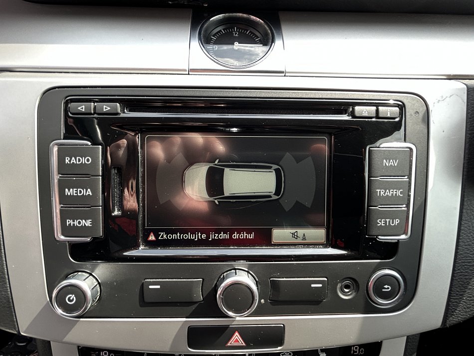 Volkswagen Passat 2.0 TDi Trendline