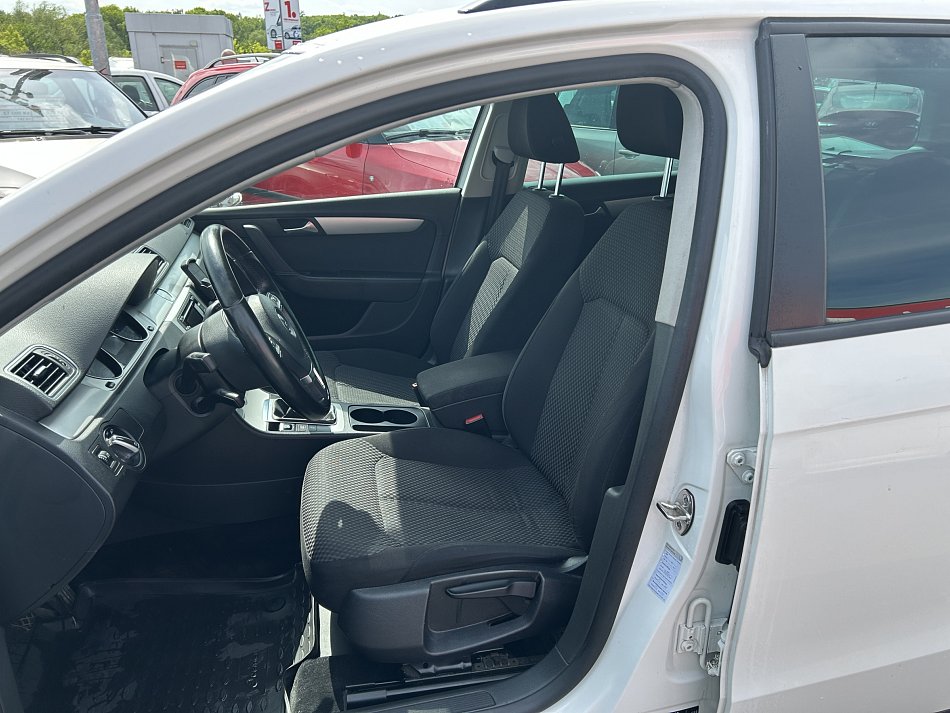 Volkswagen Passat 2.0 TDi Trendline