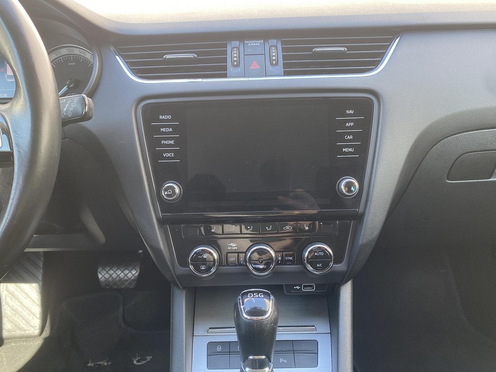 Škoda Octavia III 1.5 TSi Ambition