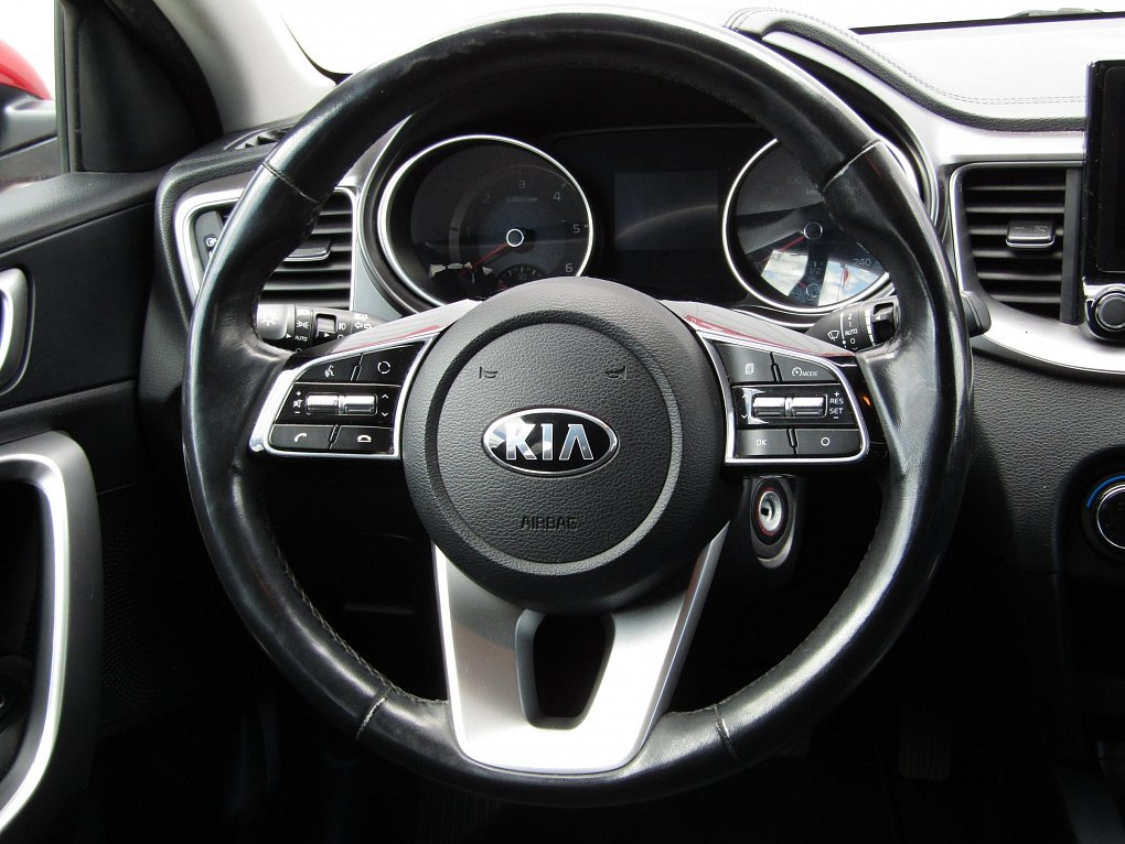 Kia Ceed 1.6 CRDi 