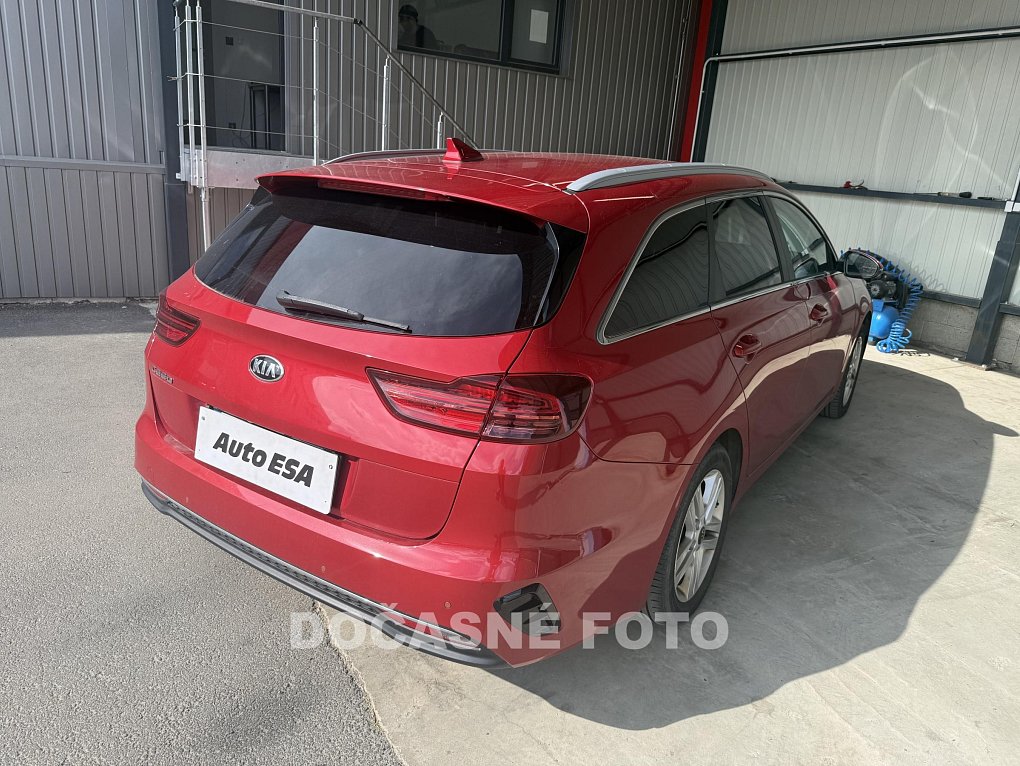 Kia Ceed 1.6 CRDi 