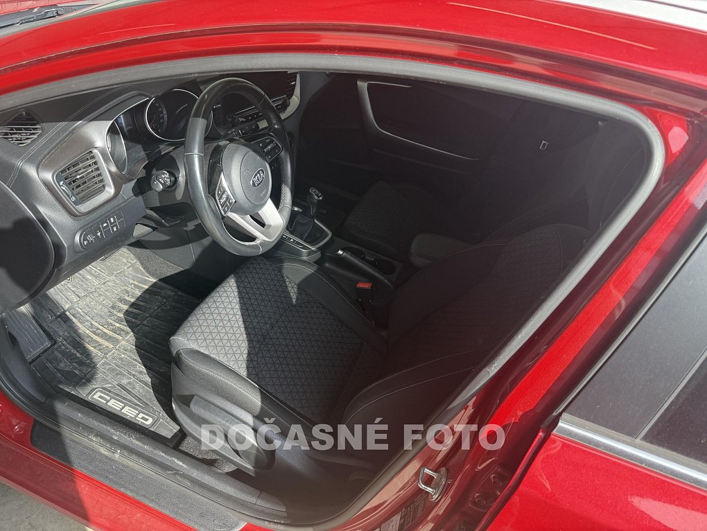 Kia Ceed 1.6 CRDi 