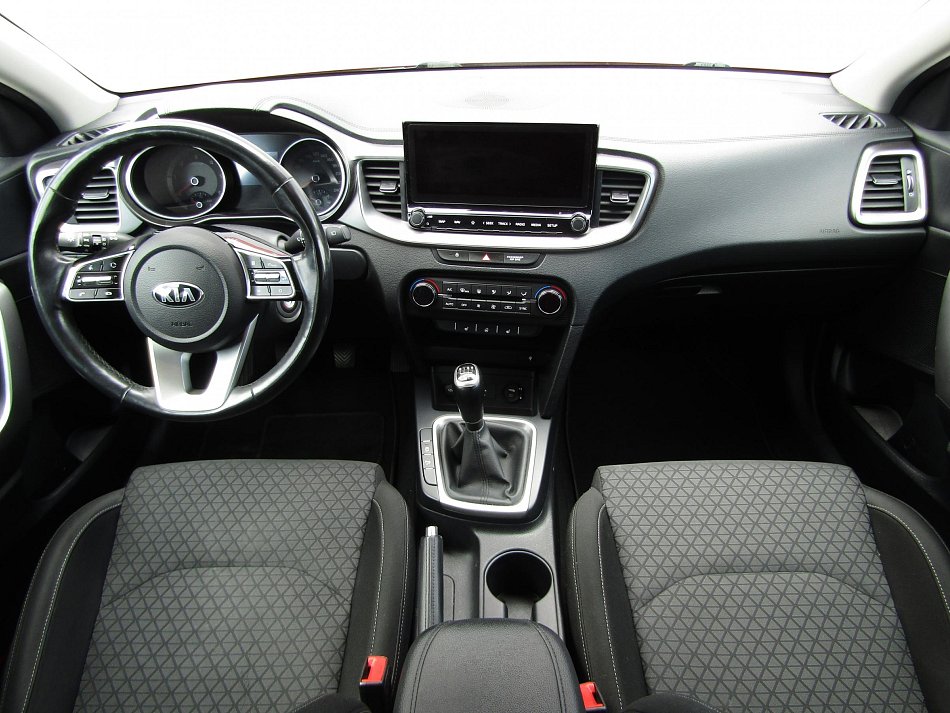 Kia Ceed 1.6 CRDi 