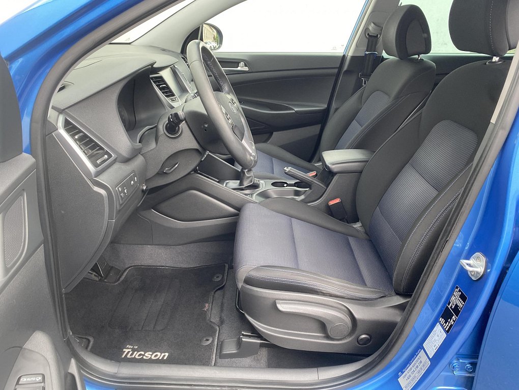 Hyundai Tucson 1.7 CRDi Trikolor 2WD