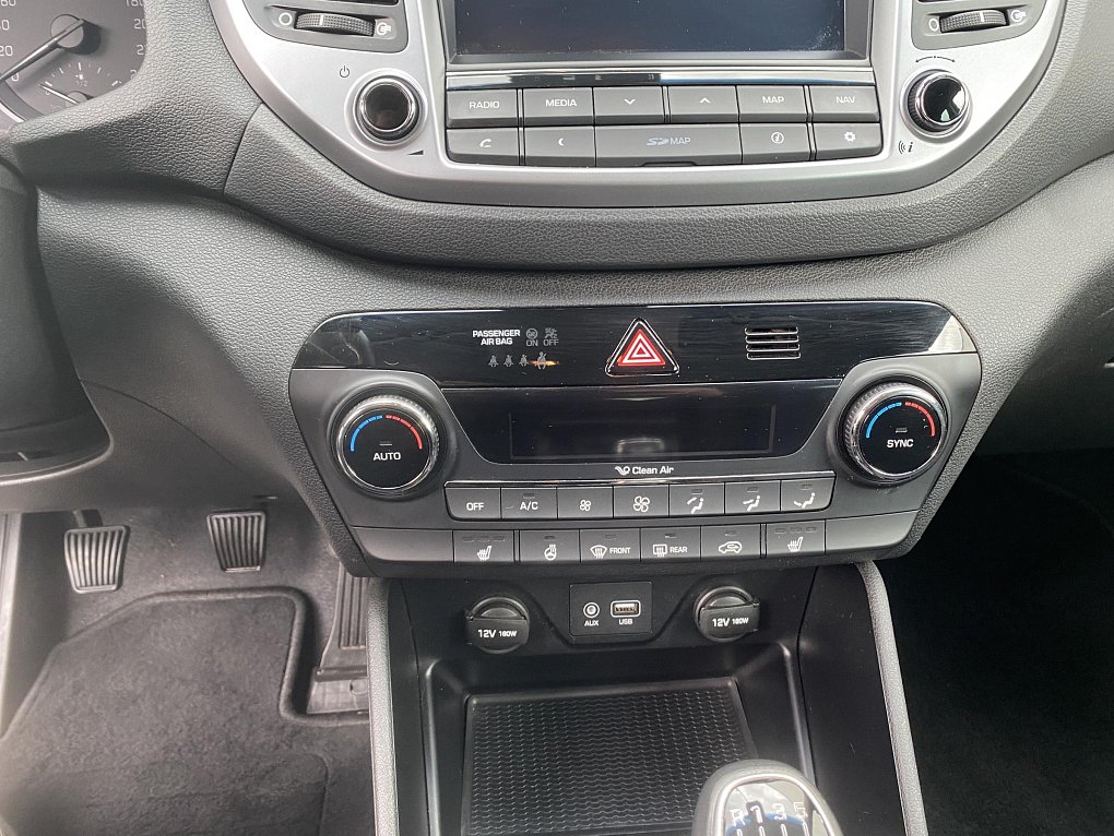 Hyundai Tucson 1.7 CRDi Trikolor 2WD