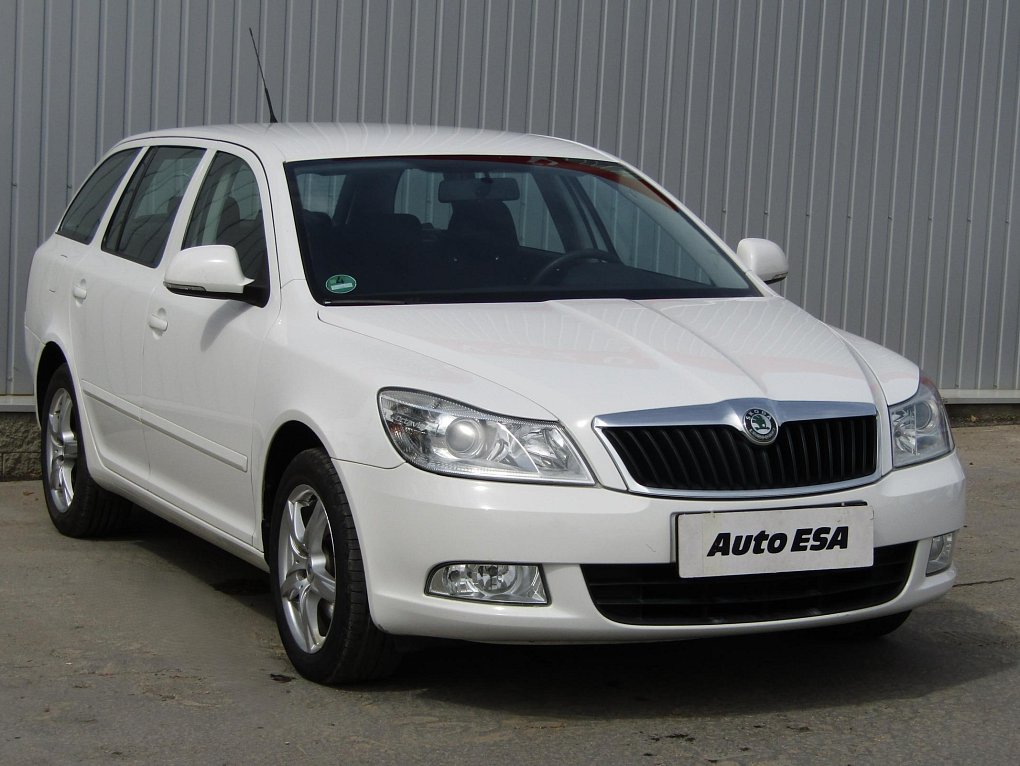 Škoda Octavia II 1.6 MPi Ambiente