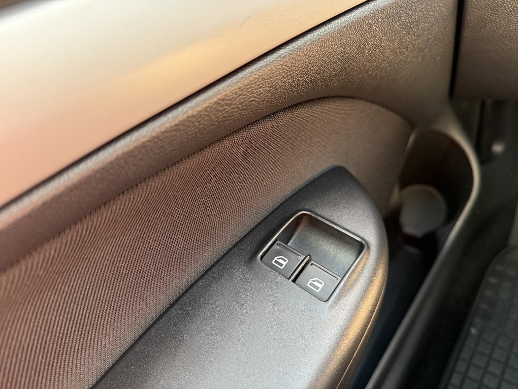 Škoda Octavia II 1.6 MPi Ambiente