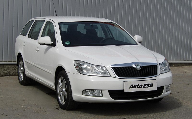 Škoda Octavia II 1.6 MPi Ambiente