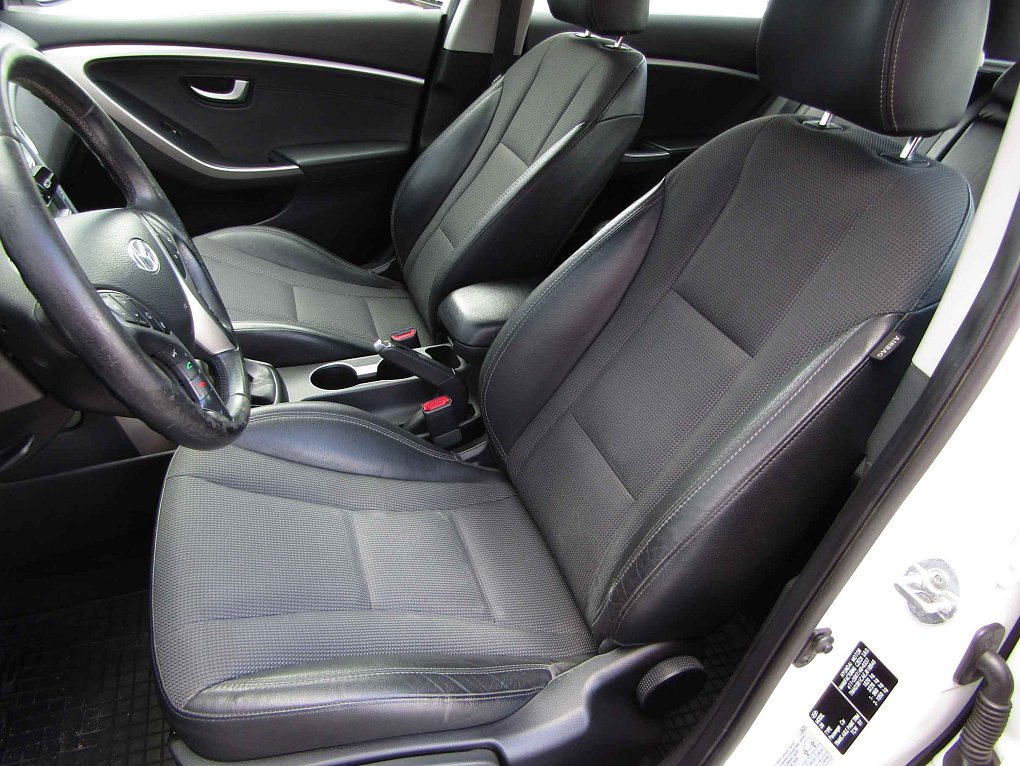 Hyundai I30 1.6 GDi 