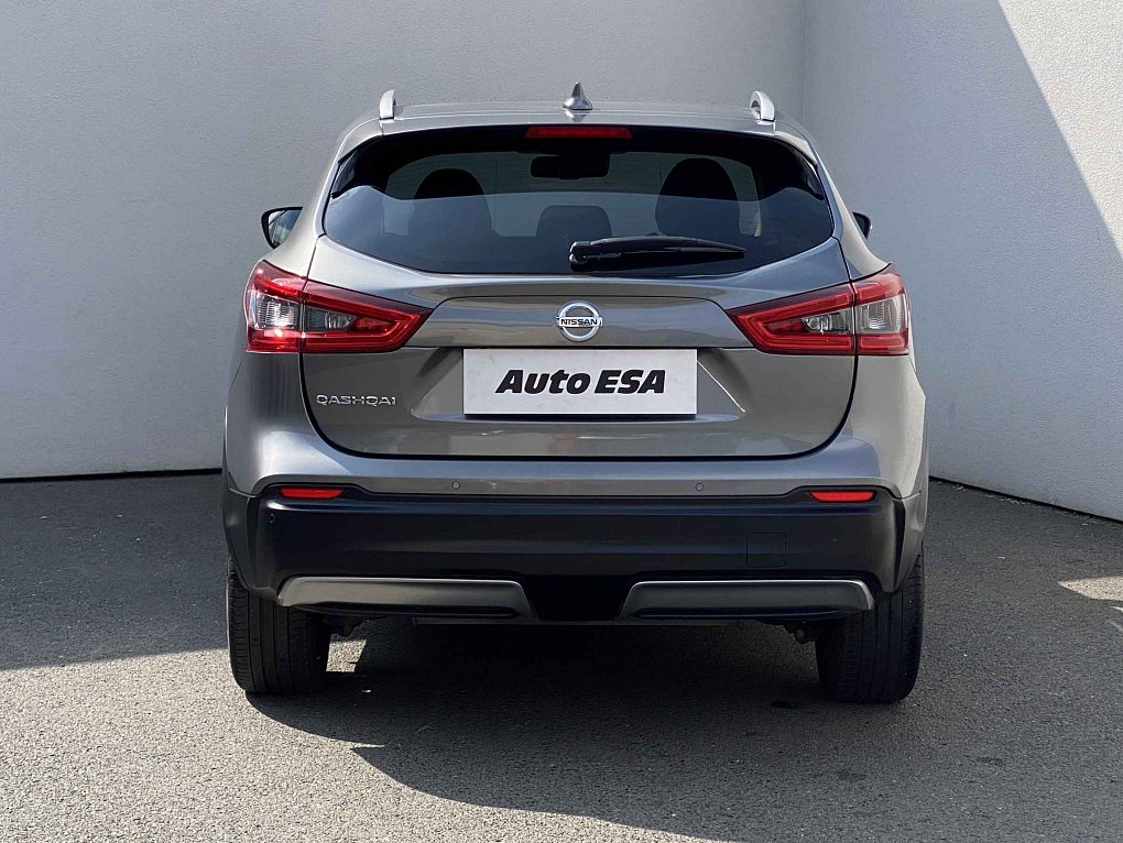 Nissan Qashqai 1.3DiG-T N-Connecta