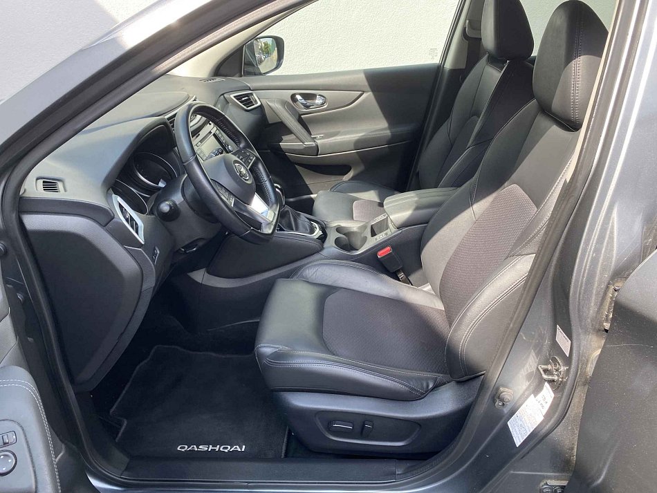 Nissan Qashqai 1.3DiG-T N-Connecta