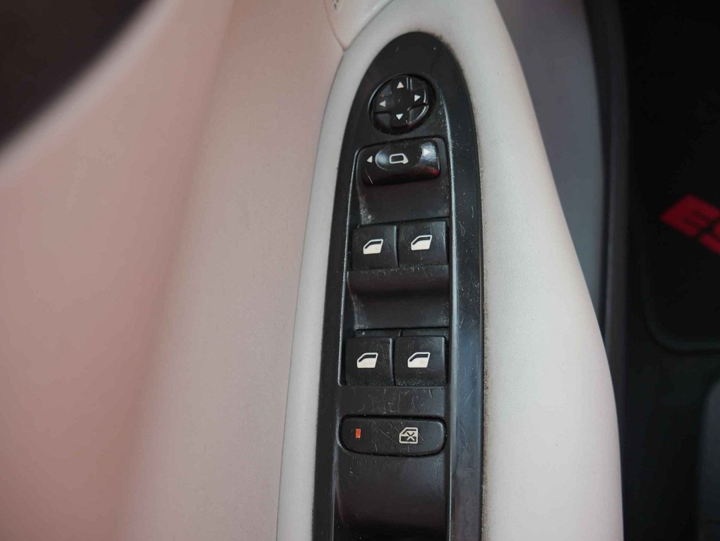 Citroën C4 1.4 VTi 