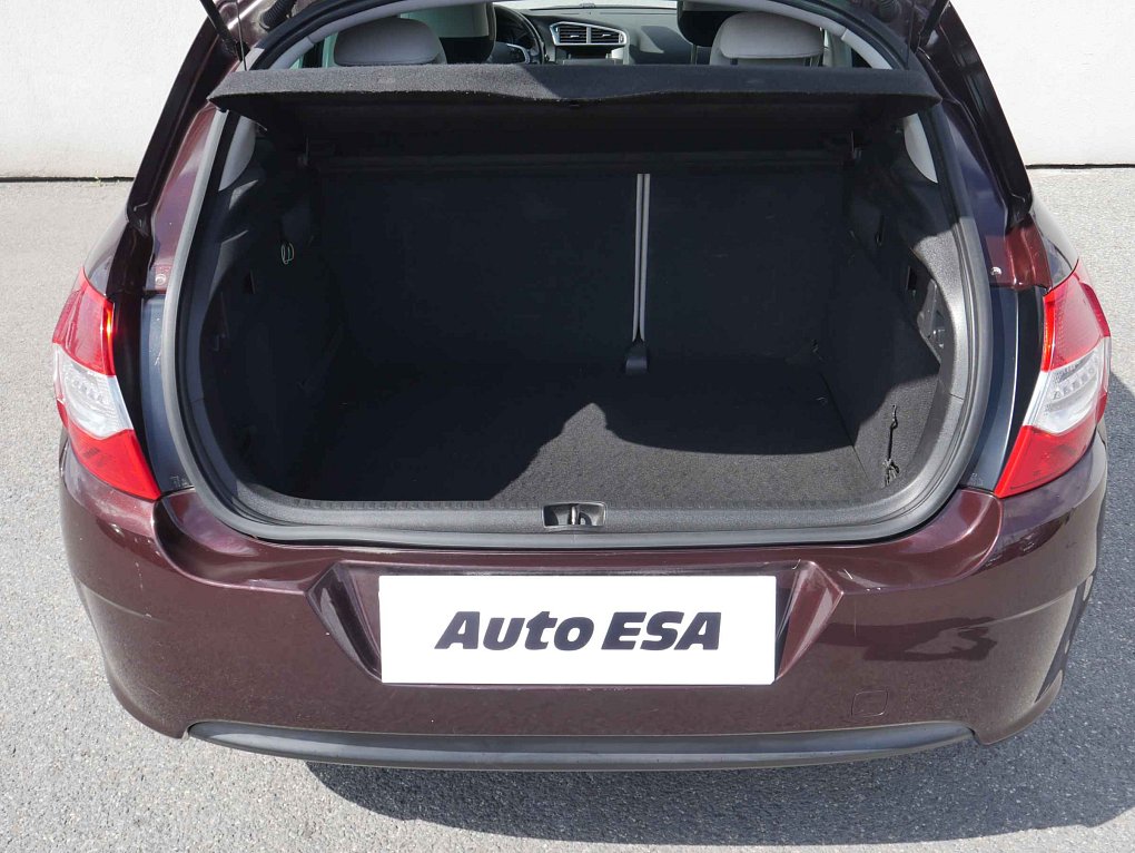 Citroën C4 1.4 VTi 