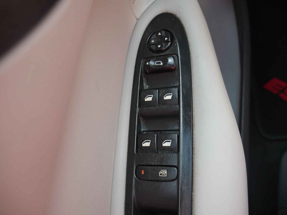 Citroën C4 1.4 VTi 