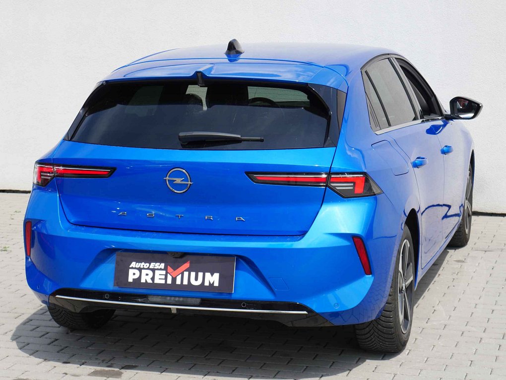 Opel Astra 1.2 T 
