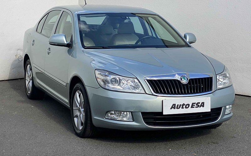 Škoda Octavia II 1.6 TDi Elegance