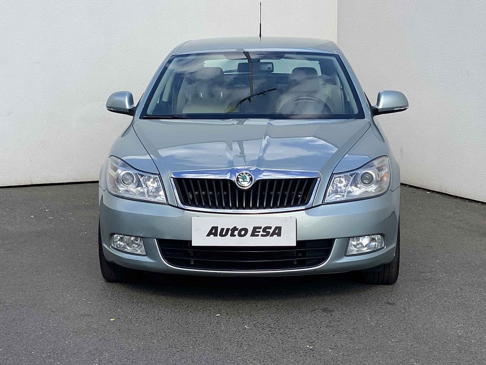 Škoda Octavia II 1.6 TDi Elegance