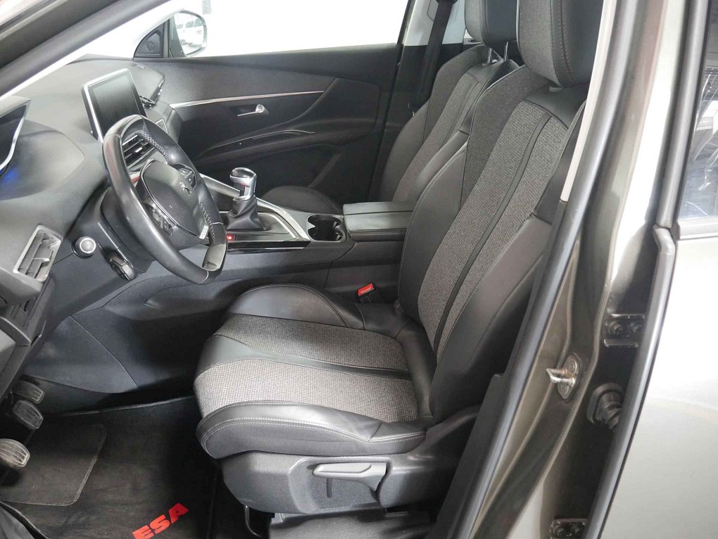 Peugeot 5008 1.6 HDi Active