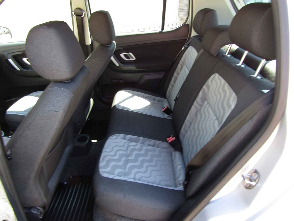 Škoda Fabia II 1.2 i 