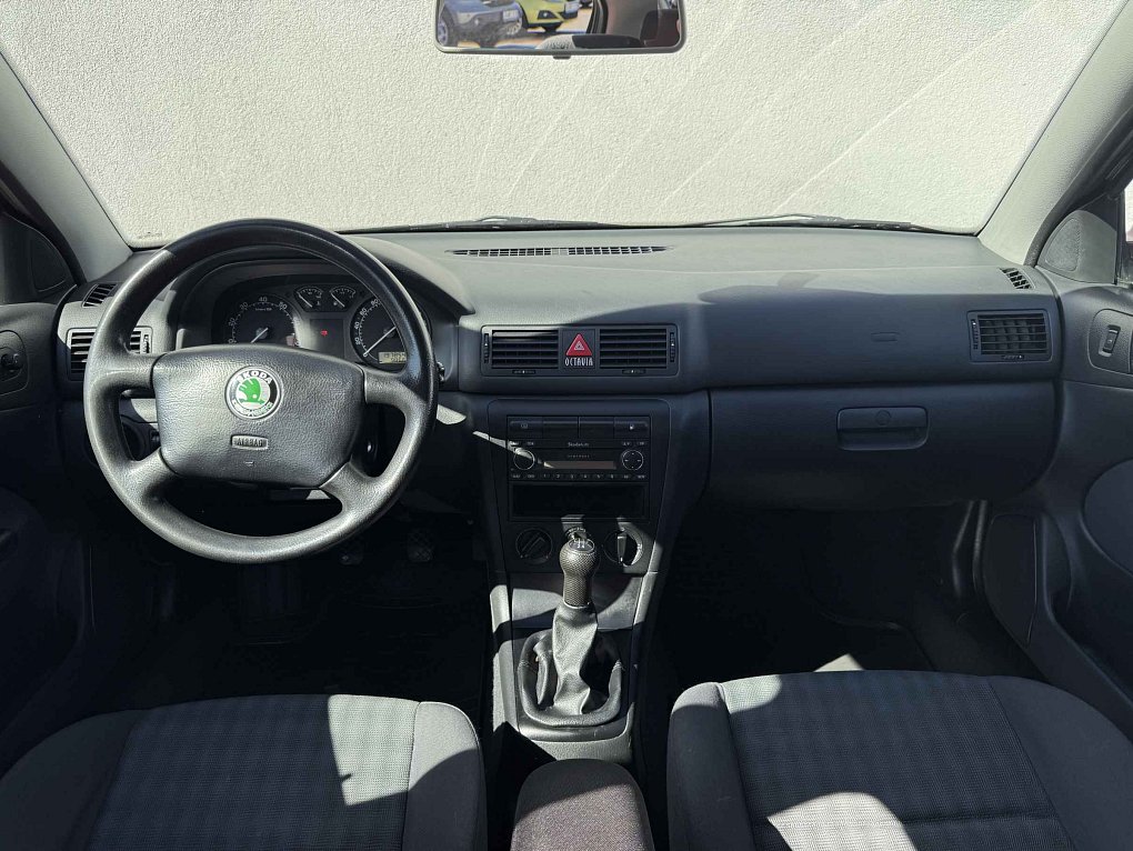 Škoda Octavia 1.6i 
