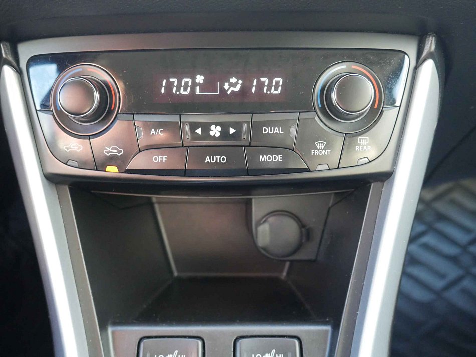 Suzuki S-Cross 1.4 T  4x4