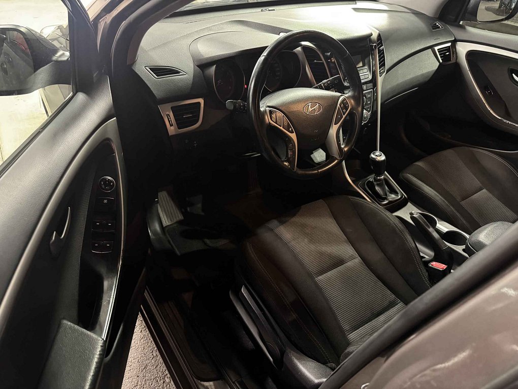 Hyundai I30 1.6 MPi 
