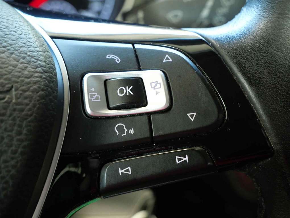 Volkswagen Touran 1.6TDi 