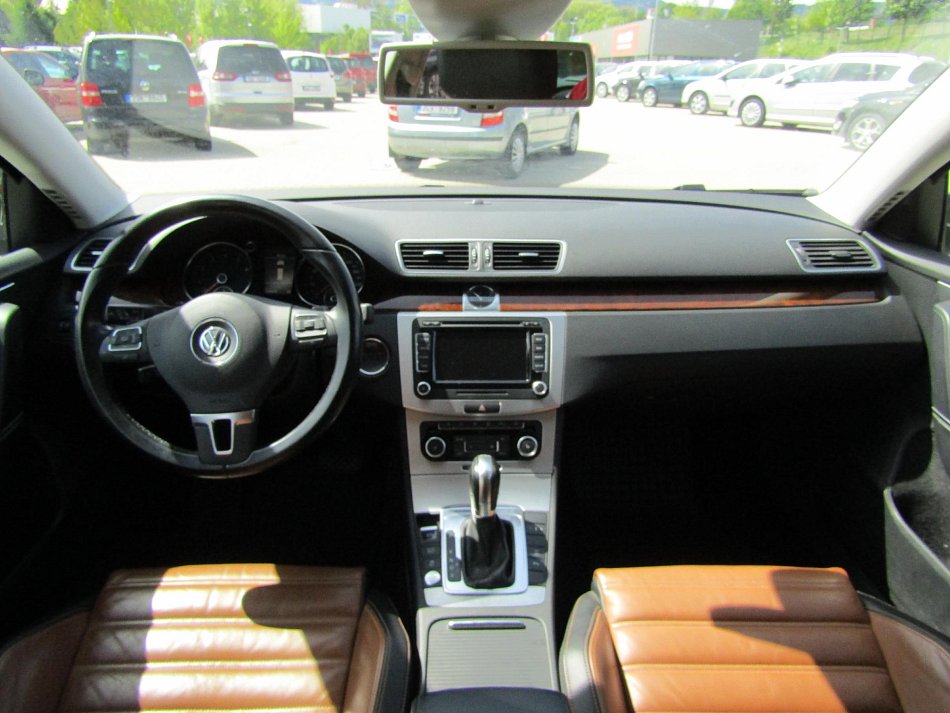 Volkswagen Passat 2.0 TSi Highline