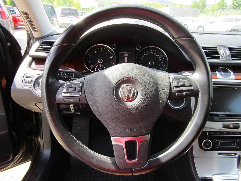 Volkswagen Passat 2.0 TSi Highline