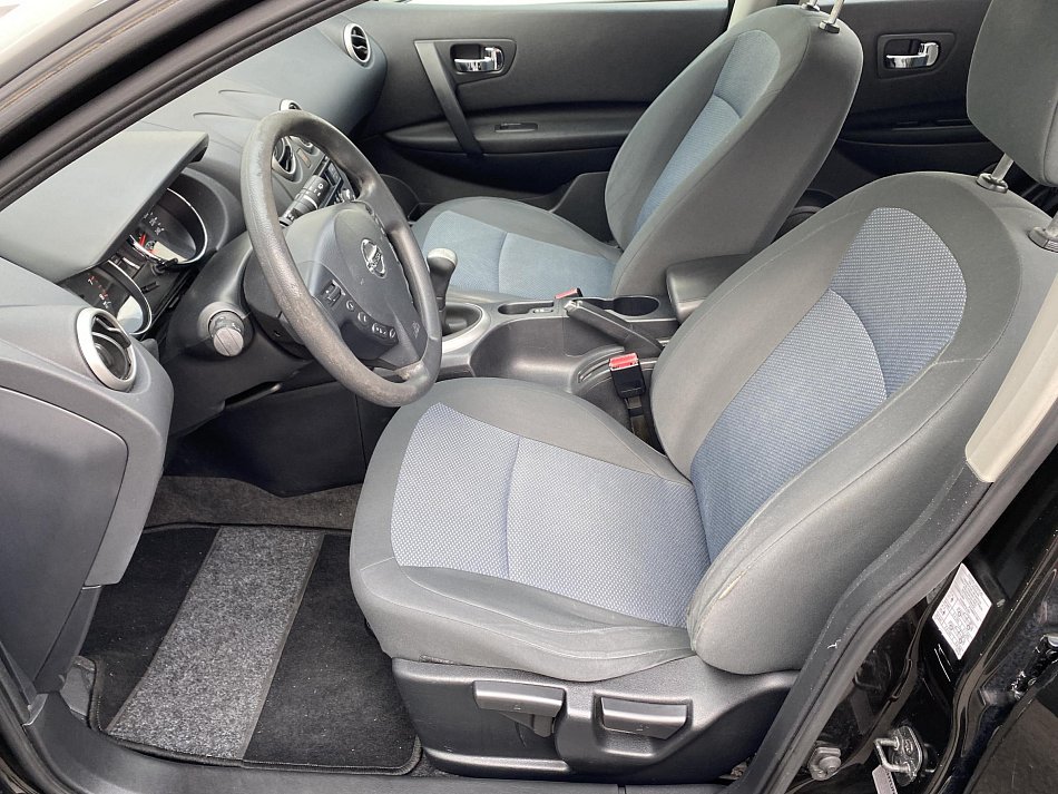 Nissan Qashqai 1.6i Visia