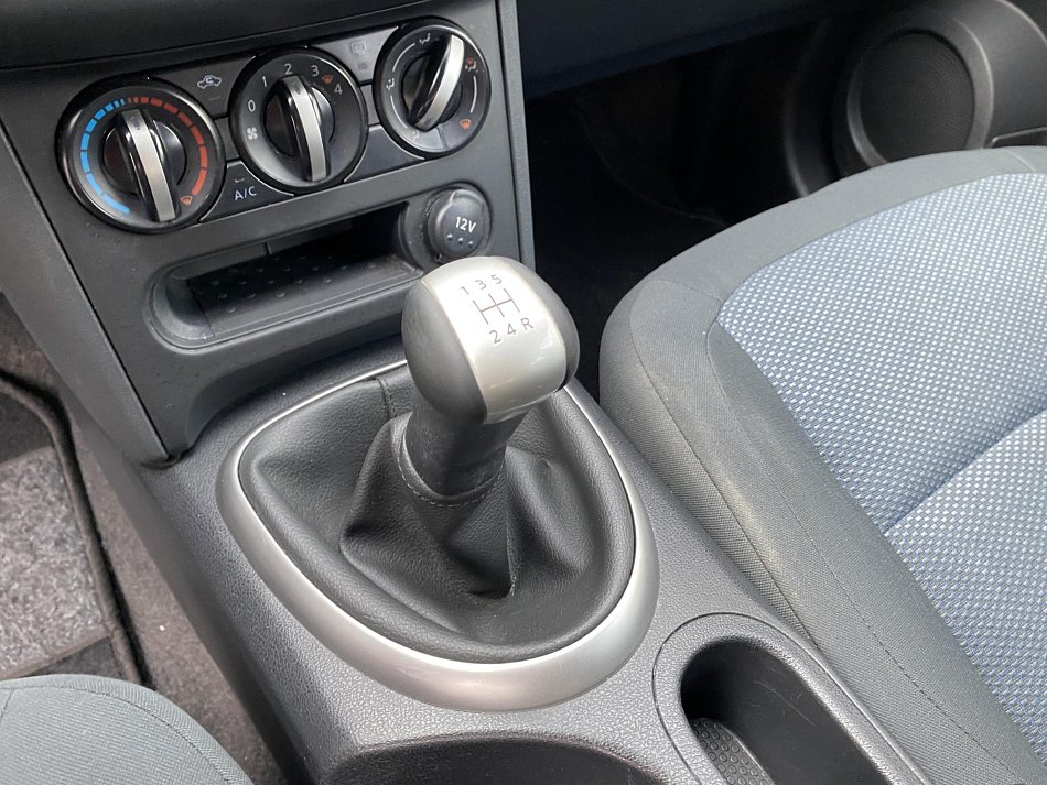 Nissan Qashqai 1.6i Visia
