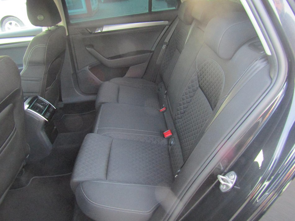 Škoda Superb III 2.0TDI Style