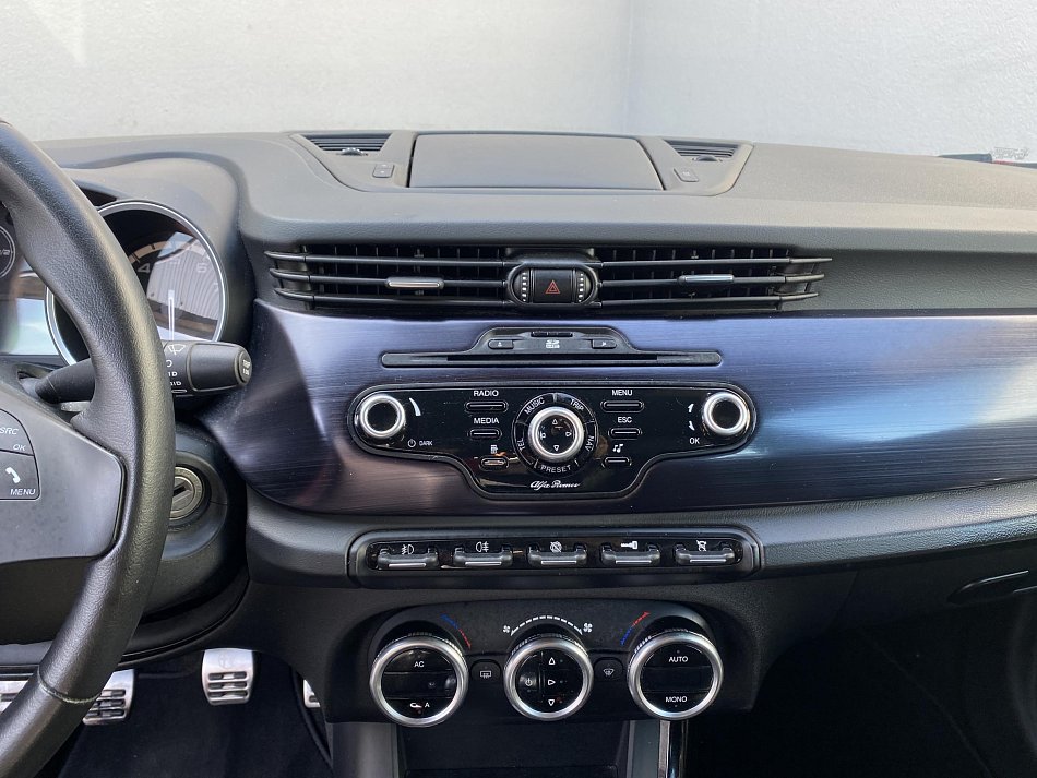 Alfa Romeo Giulietta 1.4 T 