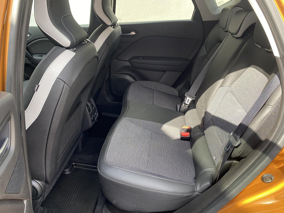 Renault Captur 1.3 Intense