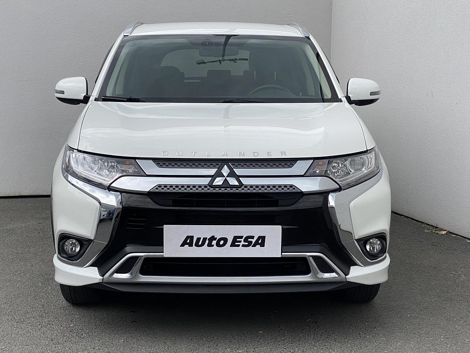 Mitsubishi Outlander 2.0 MIVEC 