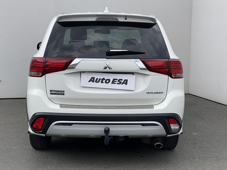 Mitsubishi Outlander 2.0 MIVEC 