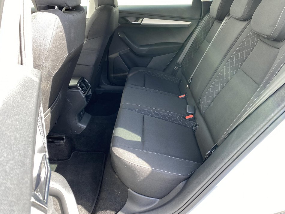 Škoda Karoq 1.5 TSI Ambition