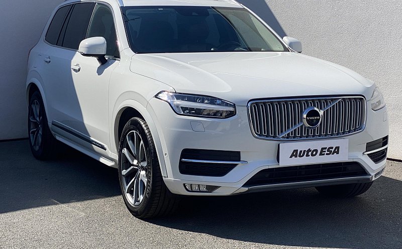 Volvo XC90 2.0D5  4x4, 7míst