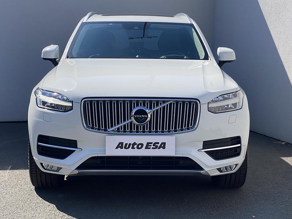 Volvo XC90 2.0D5  4x4, 7míst