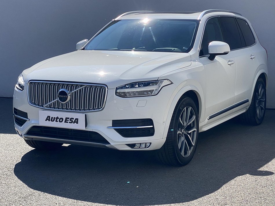 Volvo XC90 2.0D5  4x4, 7míst