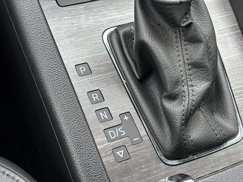 Škoda Octavia III 2.0 TDi Scout 4x4
