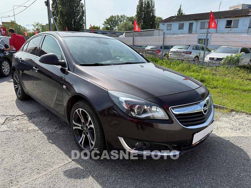Opel Insignia 1.6 T 