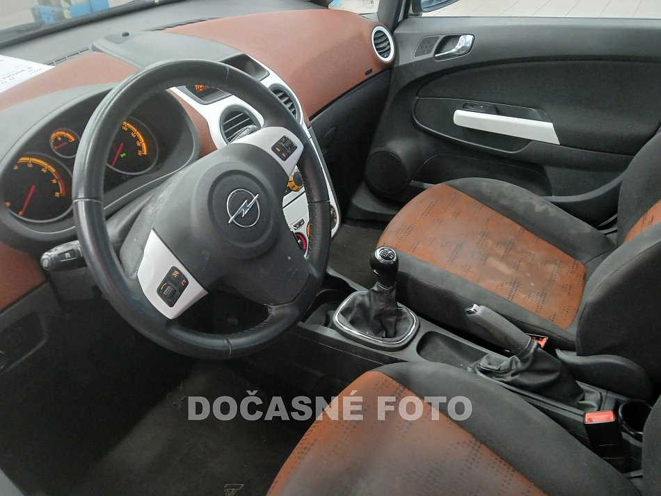 Opel Corsa 1.4 