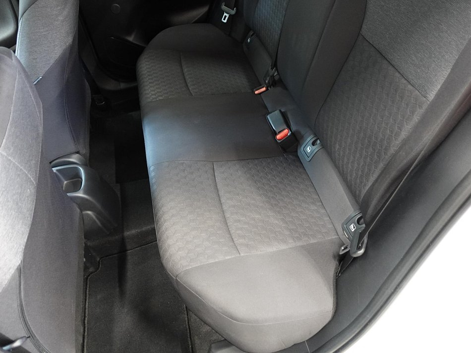 Toyota Yaris 1.5i 